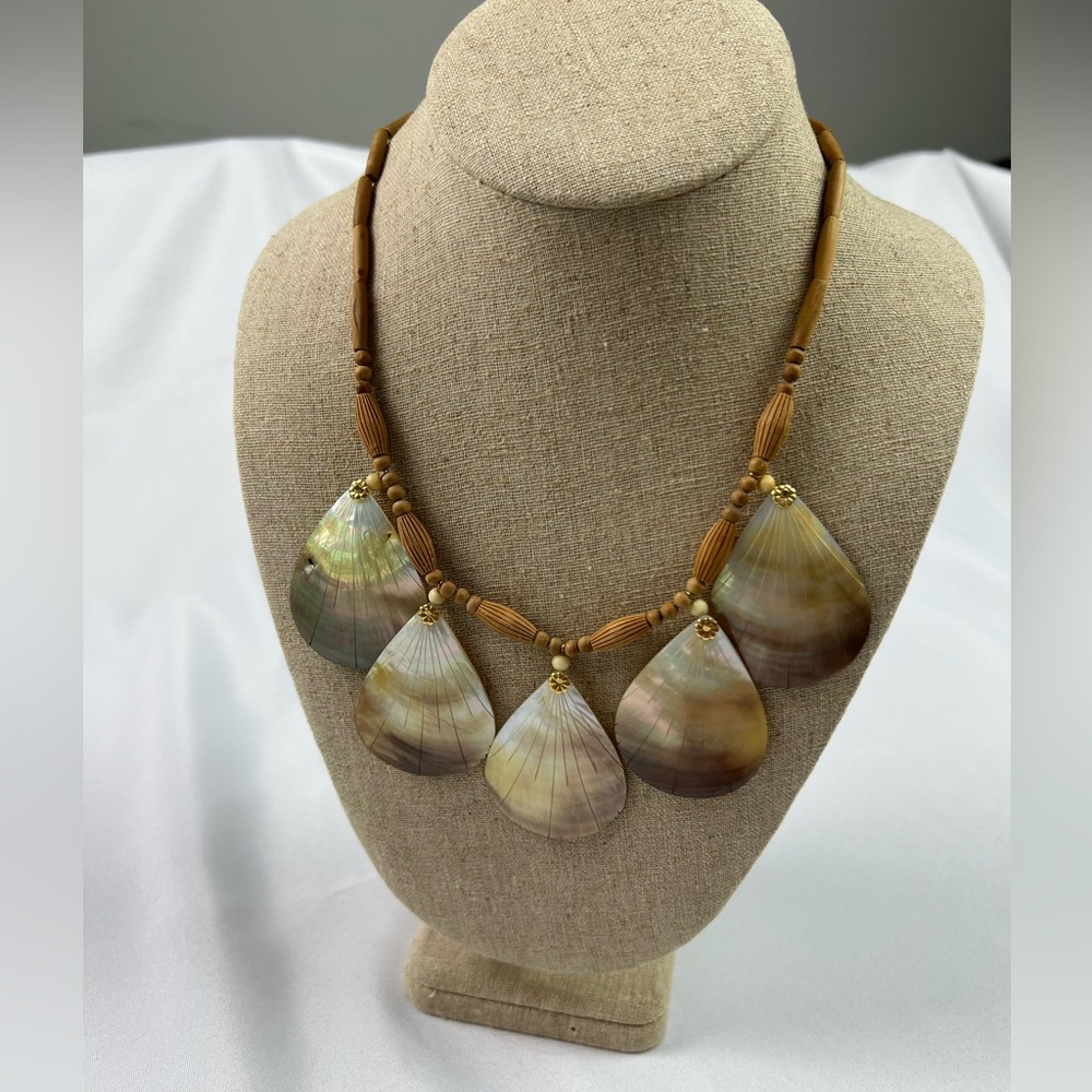 Mother of Pearl Shell & Wood Bead Vacation Beach Necklace